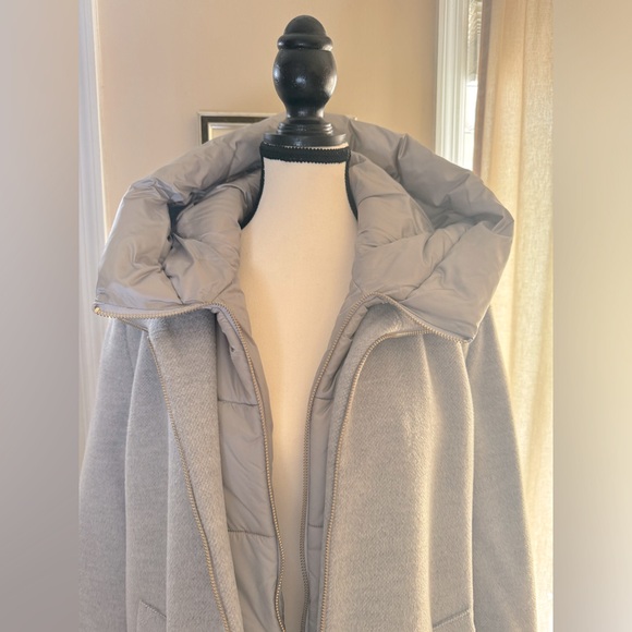 Jacket Transformer - Picture 2 of 11